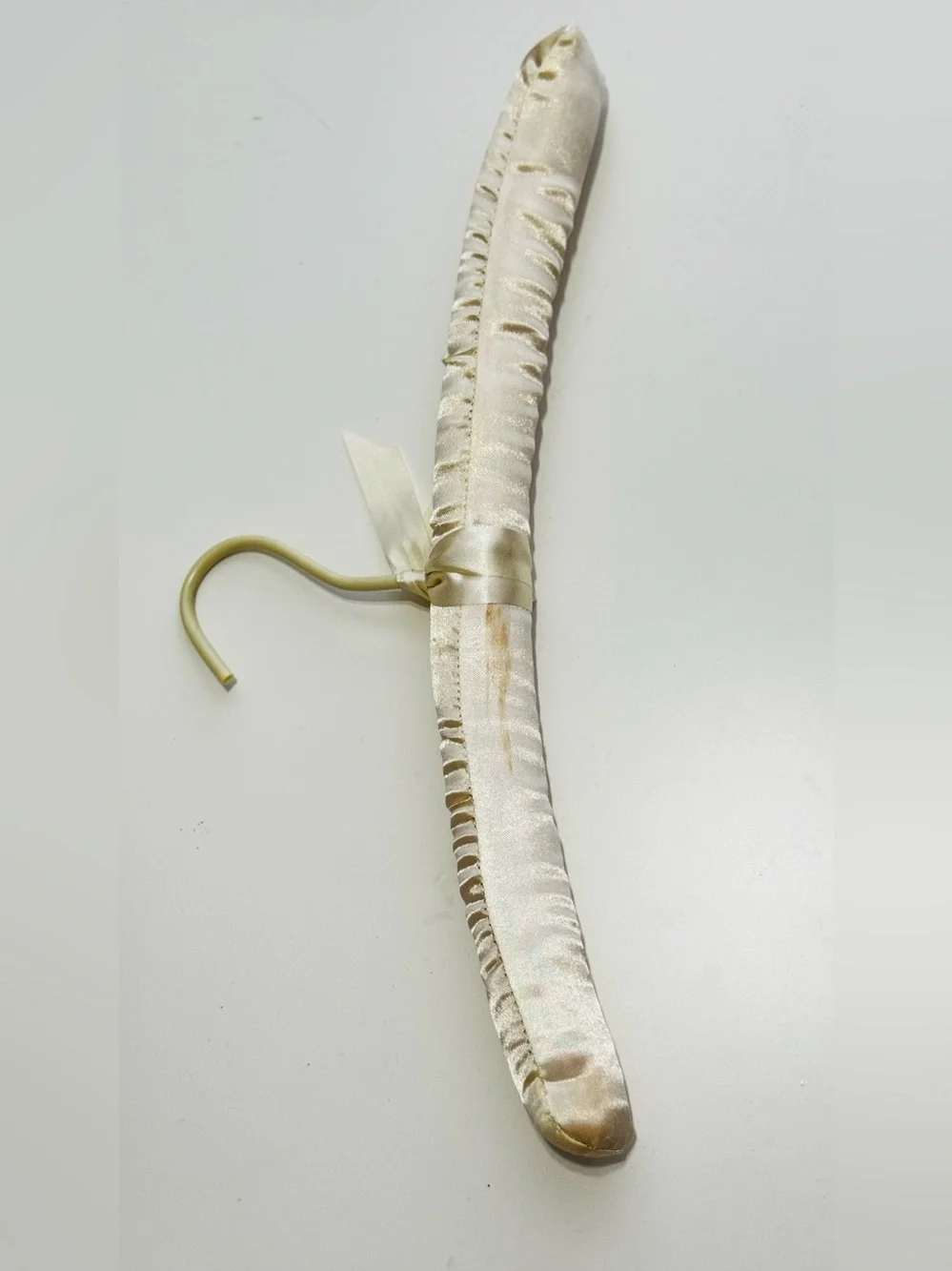 VINTAGE Cream Satin Padded Clothing Clothes Hanger w Bow